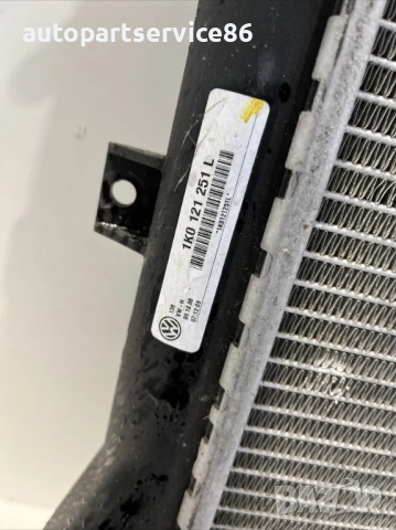 Воден радиатор за охлаждаща течност за Volkswagen Scirocco 2.0 Tsi (2008) 1K0121251L , снимка 3 - Части - 54164273