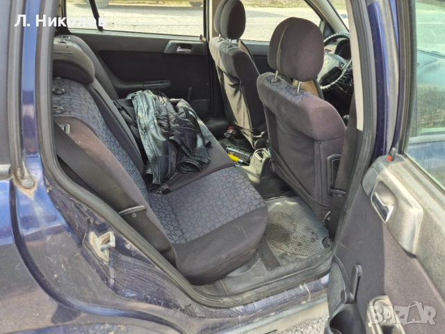 Опел Астра 2000, снимка 11 - Автомобили и джипове - 53814070