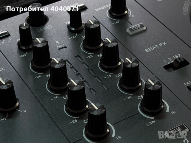 DJ контролер - Pioneer DDJ-FLX4 + твърд кейс, кутия и всички документи, снимка 4 - Ресийвъри, усилватели, смесителни пултове - 54090723