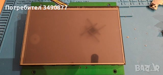 Продавам 7" LCD Touch цветен екран