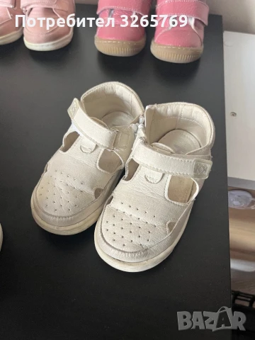 Детски сандали, снимка 3 - Детски сандали и чехли - 50605518