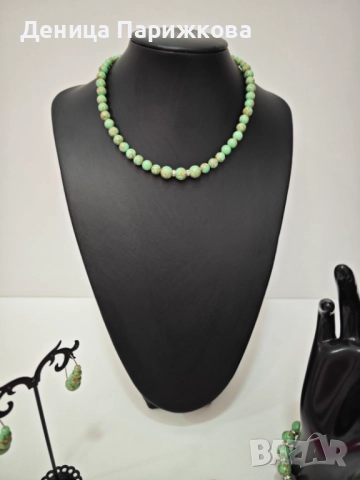 Ръчно изработен комплект бижута с хаулит – гривна, колие и обеци , снимка 2 - Бижутерийни комплекти - 52775649