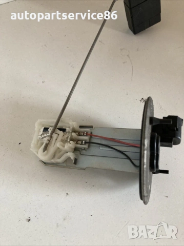 Потенциометър/подавател на гориво в резервоара за Mazda CX-7 2.3T (2011) 63,000 миля , снимка 3 - Части - 53654092