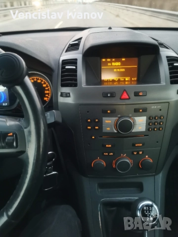 Опел Зафира 1.6 метан/бензин, снимка 6 - Автомобили и джипове - 52355232