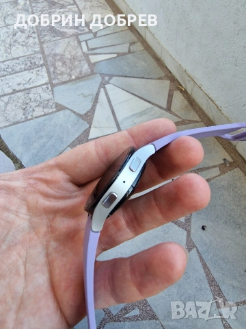 Samsung Watch 5 40 mm, снимка 2 - Смарт часовници - 53309293