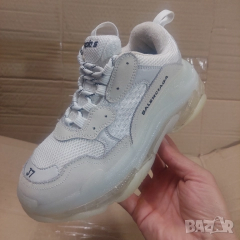 Balenciaga номер 37 сникърси / маратонки / обувки 