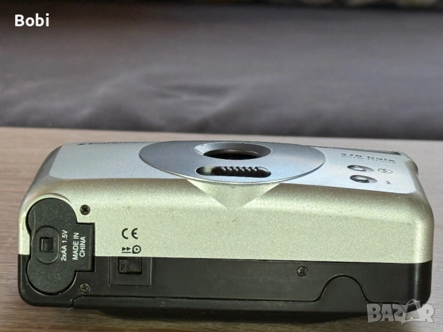 Polaroid 370 Date Auto Focus – моментен фотоапарат, снимка 9 - Фотоапарати - 52868310