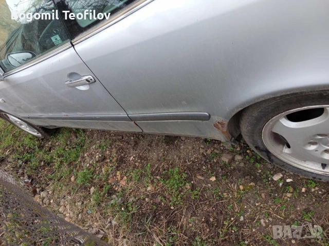 Mercedes Benz CLK 200, снимка 4 - Автомобили и джипове - 54100092