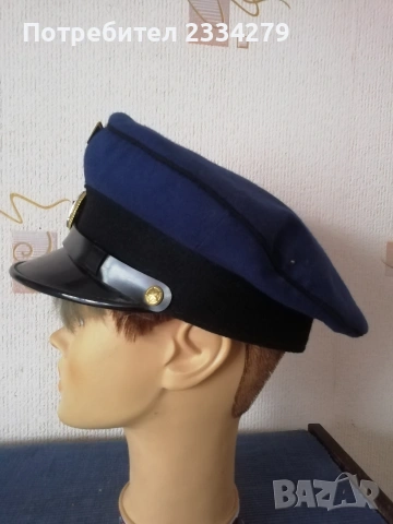 Стари военни шапки и барети от различни години и държави. , снимка 14 - Антикварни и старинни предмети - 46115312