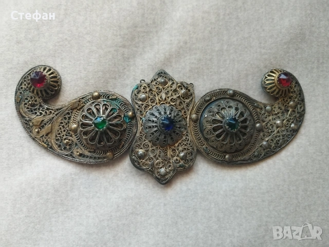 Сребърна филигранна пафта.