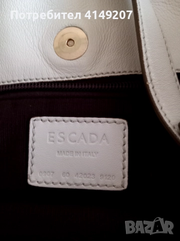 Дамска чанта, Escada от естествена кожа , снимка 2 - Чанти - 51597016
