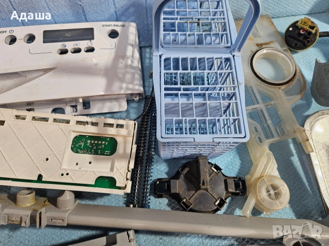 Съдомиялна Indesit dsg 573 на части, снимка 4 - Съдомиялни - 52229425