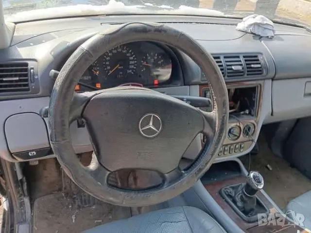 Mercedes ML 270CDI 163 на части вс работи , снимка 3 - Автомобили и джипове - 49582340