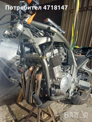 Продава Yamaha Fazer 1000 . Цял или на част, снимка 4 - Мотоциклети и мототехника - 53666970