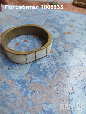 Стара гривна със седеф 1, снимка 3 - Антикварни и старинни предмети - 51330293