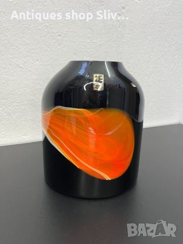 Стъклена ваза студио "ЛЕБЕД" Нови Пазар. №5263, снимка 1 - Антикварни и старинни предмети - 45078295