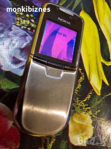 Телефон Nokia 8800 Silver метален, снимка 2 - Nokia - 46452563