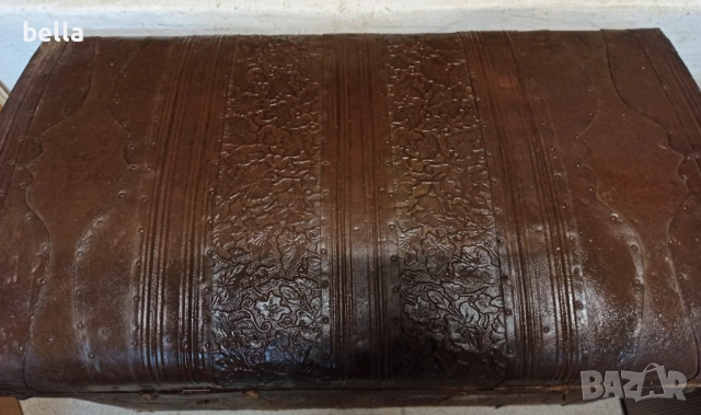 Стара автентична ракла с орнаменти , снимка 3 - Антикварни и старинни предмети - 52186471