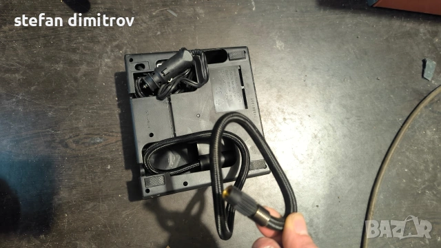 Оригинален компресор за помпене на гуми MERCEDES  , снимка 4 - Аксесоари и консумативи - 53394134