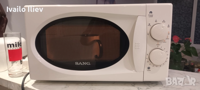 Микровълнова с грил SANG