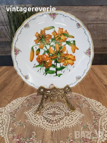 Колекционерска чиния Royal Albert, Tiger Lily, снимка 4 - Колекции - 46524011