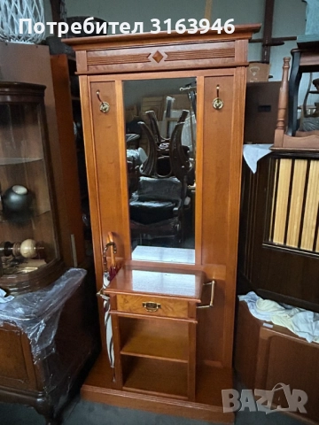 Aнтичен вертикален тоалетен шкаф с огледало и плот, снимка 2 - Портманта - 52823868