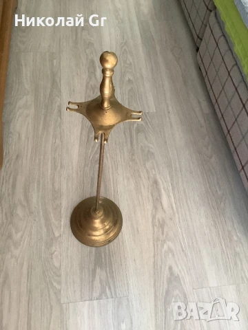 Стойка за камина  бронз  височина  67 см отличен състояние