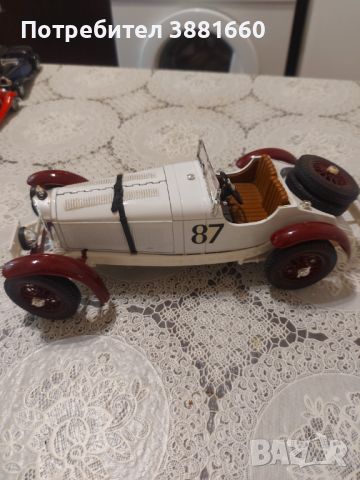 Diecast Bburago Mercedes Benz SSK Model Car on Scale 1:18, снимка 1