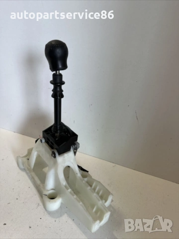 Лост за смяна на предавките ръчен 6 степенен за Peugeot 4007 2.2 HDI (2009)