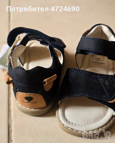 Продавам нови сандалки.