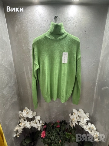 Нов пуловер поло, универсален размер , снимка 3 - Блузи с дълъг ръкав и пуловери - 52481096