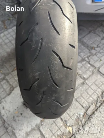 гума Bridgestone 180/55/ZR17, снимка 1 - Части - 47059594