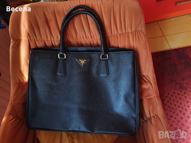 Дамска чанта PRADA SAFFIANO, снимка 16 - Чанти - 45530392