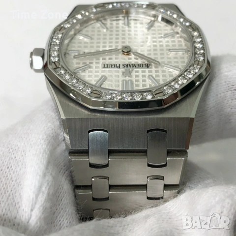 Audemars Piguet Royal Oak 33mm Steel White Diamond Дамски Различни Цветове, снимка 7 - Дамски - 54047406