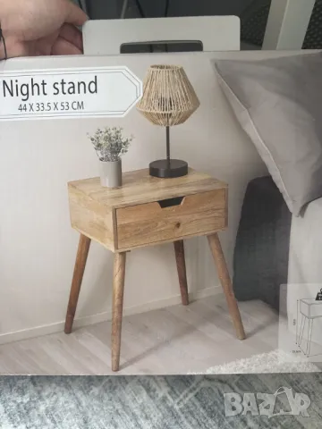 Дървено нощно шкафче от манганова дърво 