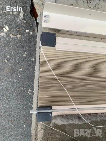 Щора Dometic за предното стъкло за Кемпер Carthago  , снимка 5 - Къмпинг мебели - 53369491