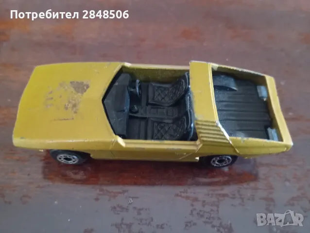 Продавам колекционерски колички Matchbox made in Bulgaria , 70 те години., снимка 14 - Колекции - 50187902