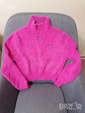 Пухена блуза със сърчица