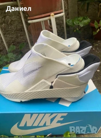 Nike бели маратонки, снимка 6 - Маратонки - 51013841