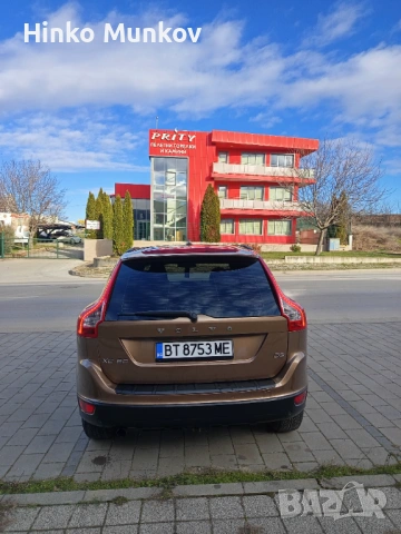 VOLVO XC60 страхотна , снимка 2 - Автомобили и джипове - 53298267