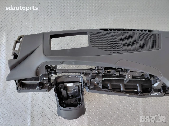 Като ново Табло BMW G60 G61 G90 G99 Черна кожа Head Up, снимка 6 - Части - 51354706