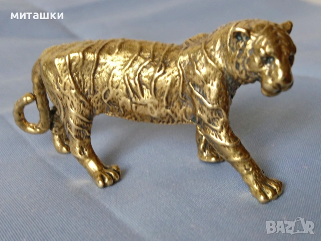 малка метална пластика тигър бронз