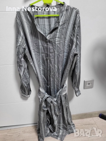 Сатенена рокля М