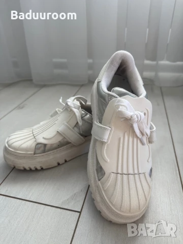 Луксозни кецове Dior, снимка 3 - Кецове - 50832086