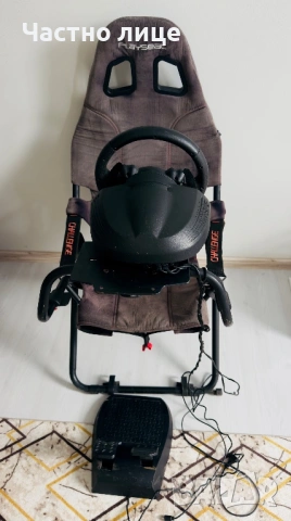 Симулатор / седалка, волан и педали Trustmaster , снимка 2 - Други игри и конзоли - 53615844