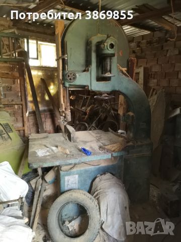 Дърводелски Банциг заводски , снимка 1 - Други машини и части - 46476767