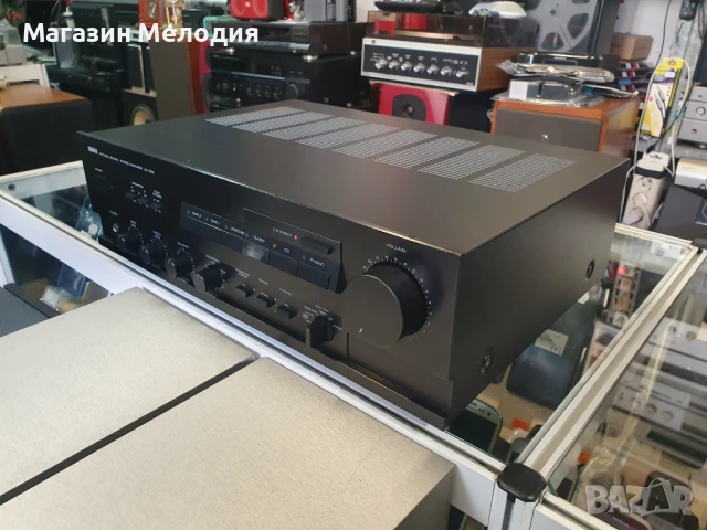 Усилвател Yamaha  AX-530 Black Две по 110 вата на 4 ома. В перфектно техническо и много добро визуал, снимка 7 - Ресийвъри, усилватели, смесителни пултове - 51193174