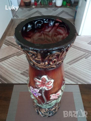 Голяма,стилна и прекрасна ваза.Размерите са на снимките., снимка 5 - Декорация за дома - 45646427