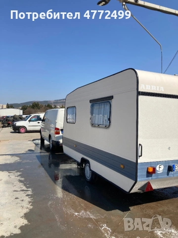 Каравана Adria модел 1985г, снимка 4 - Каравани и кемпери - 53921754