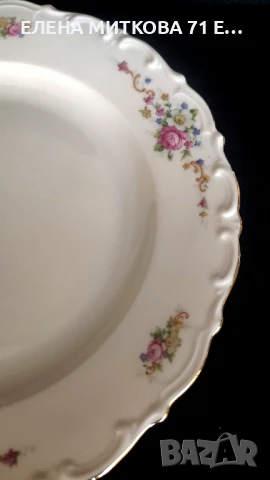 Комплект от 10 порцеланови чинии от Тюрингия бароков релеф златен кант, снимка 7 - Чинии - 51240857